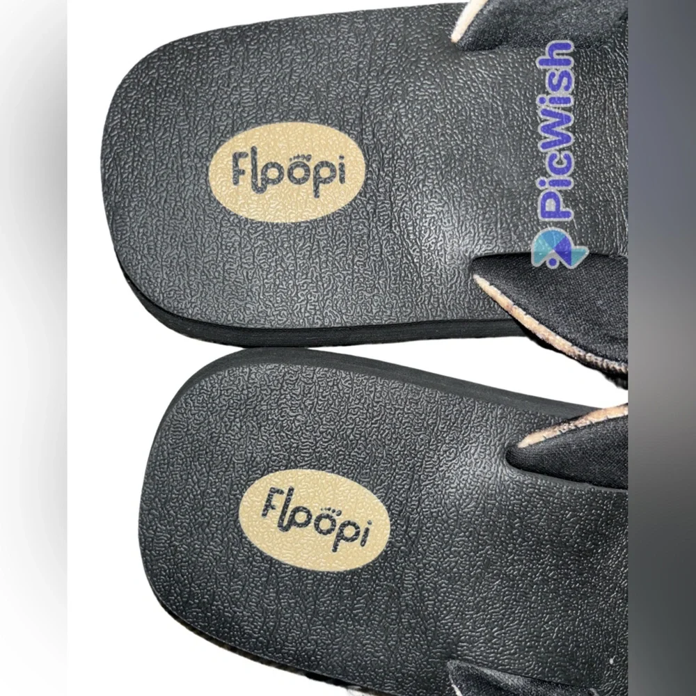 Floopi NWT Leopard Yoga Mat Flip Flops Size 11 Shoes